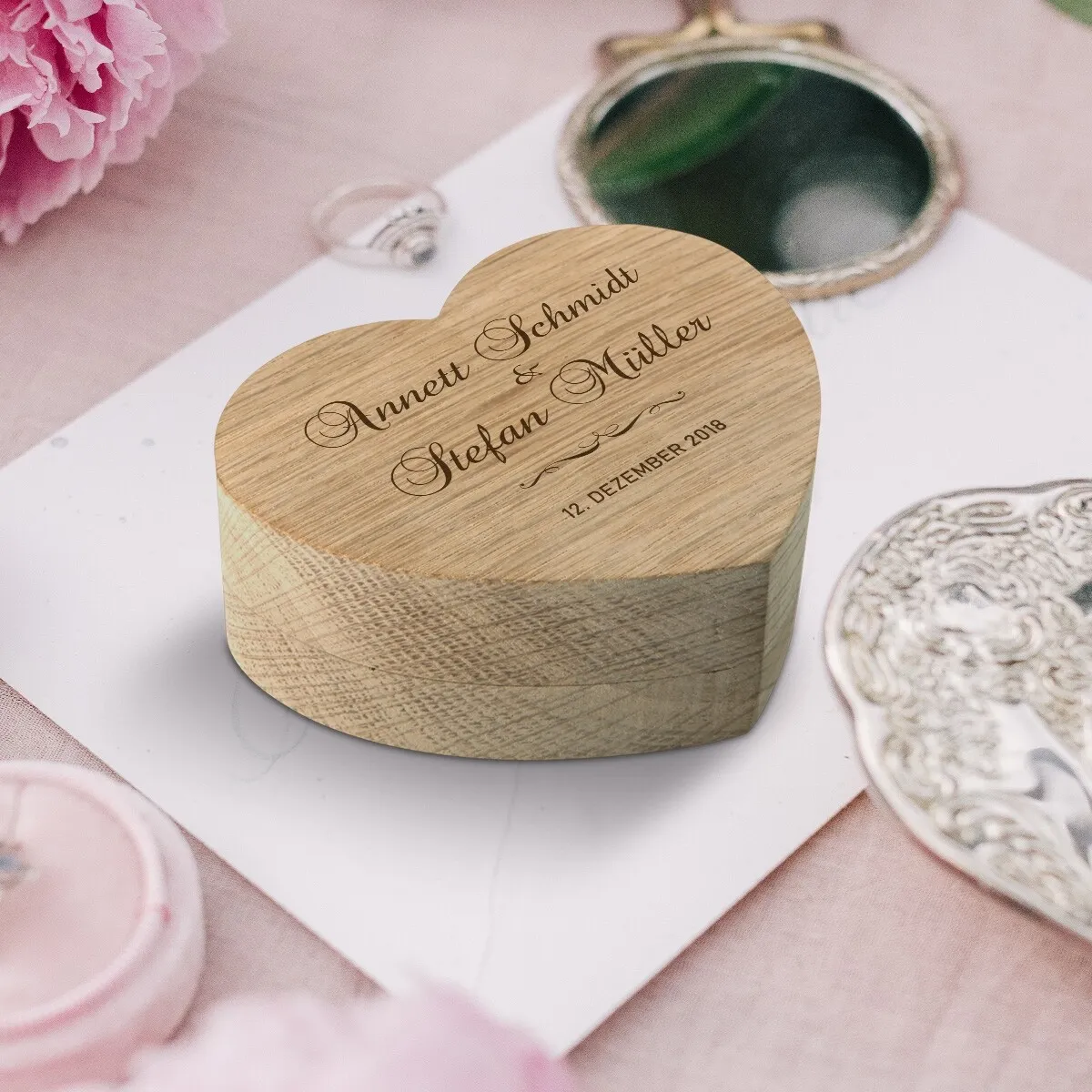 Hochzeit Herz Ringbox Eichenholz - Schriftzug